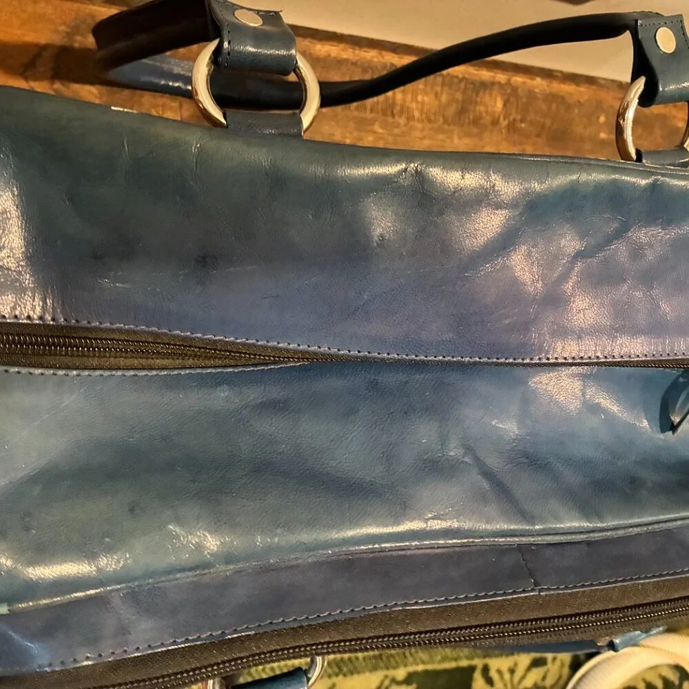 Hand-crafted leather pet carrier by Dharma Dog/Dharma Cat